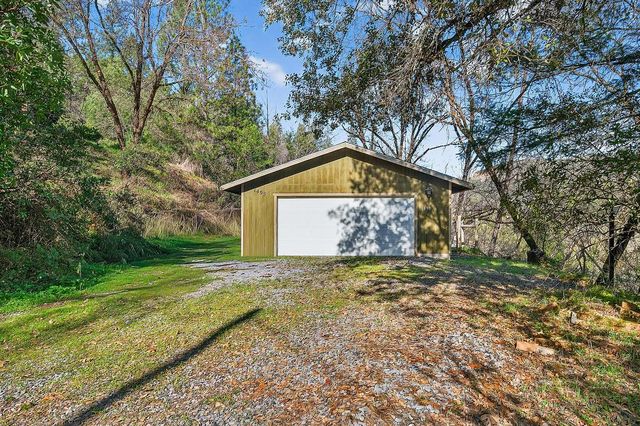 1495 Miners Spring Rd, Placerville, CA 95667