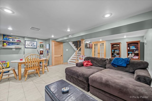 1011 S Edson Avenue, Lombard, IL 60148