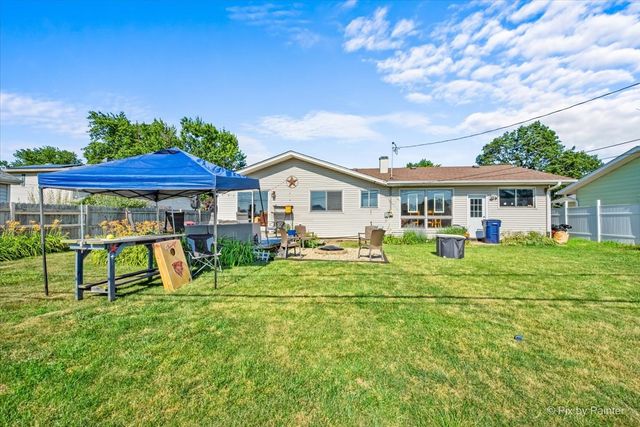 1011 S Edson Avenue, Lombard, IL 60148