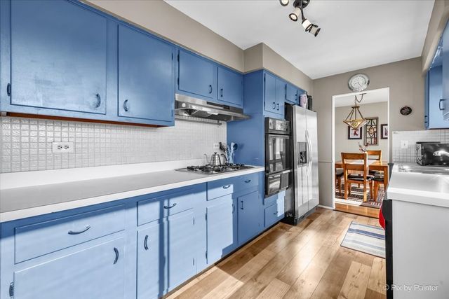 1011 S Edson Avenue, Lombard, IL 60148