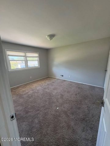 1583 Sea Island Drive, Toms River, NJ 08753