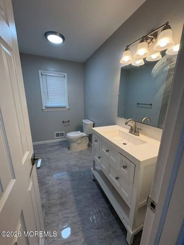 1583 Sea Island Drive, Toms River, NJ 08753