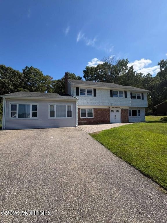1583 Sea Island Drive, Toms River, NJ 08753