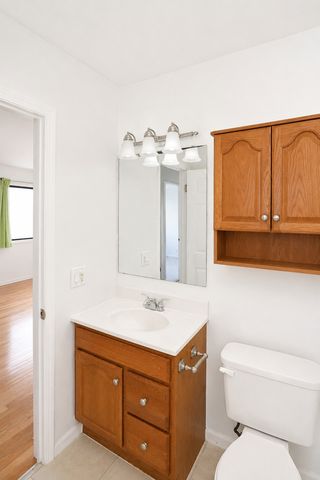 707 Sunfish Point 707, Schaumburg, IL 60194
