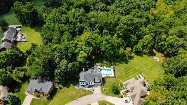 6875 Crown Pointe Drive, Liberty Twp, OH 45011