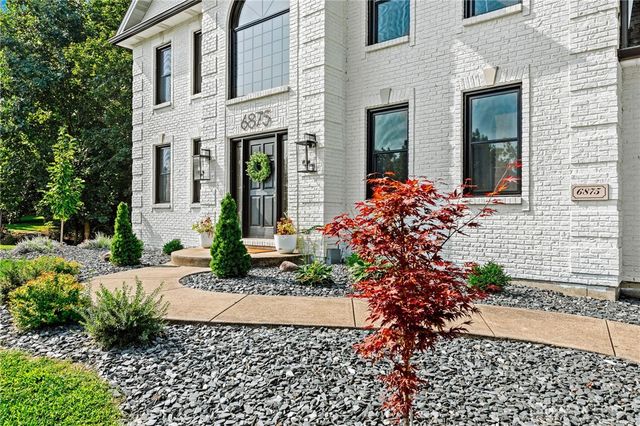 6875 Crown Pointe Drive, Liberty Twp, OH 45011
