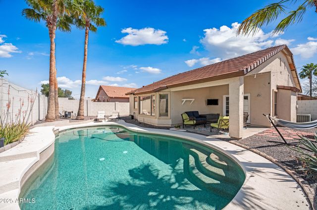 3228 E SANDY Way, Gilbert, AZ 85297