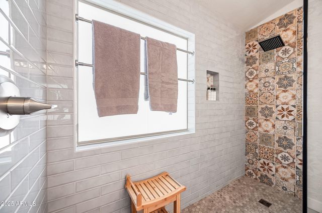 3228 E SANDY Way, Gilbert, AZ 85297