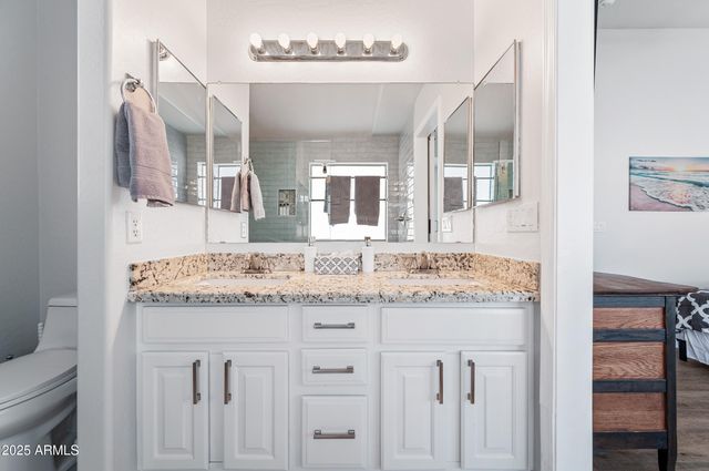 3228 E SANDY Way, Gilbert, AZ 85297