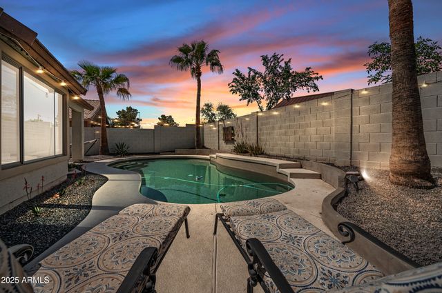 3228 E SANDY Way, Gilbert, AZ 85297