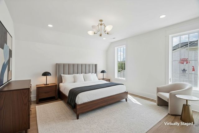 5448A Franklin Pike Cir, Brentwood, TN 37027