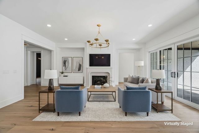 5448A Franklin Pike Cir, Brentwood, TN 37027