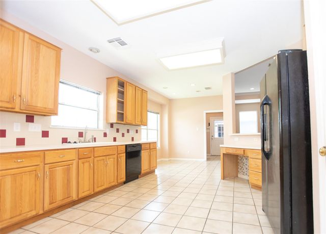 8615 Mile Run Road, Humble, TX 77346