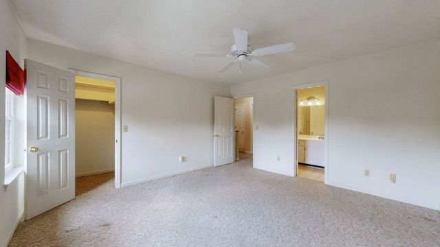 102 Thistle Ln, Hermitage, TN 37076