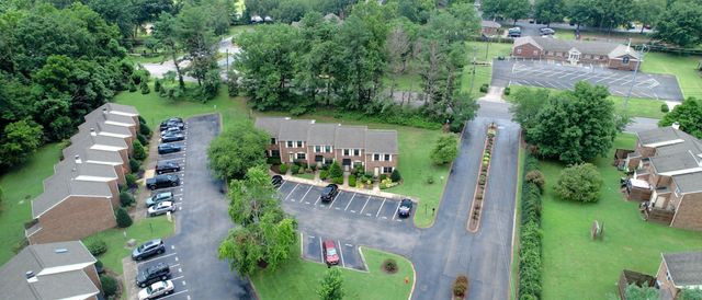 102 Thistle Ln, Hermitage, TN 37076