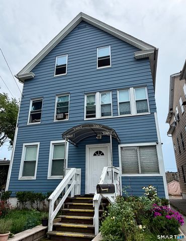 14 Kenyon Street 3rd Floor, Waterbury, CT 06702