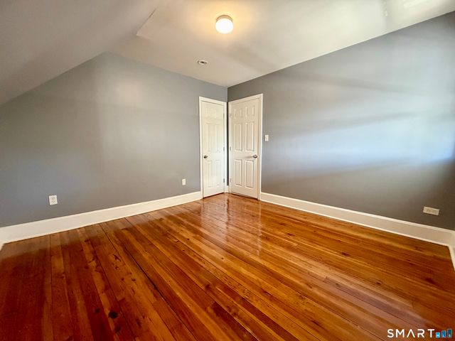 14 Kenyon Street 3rd Floor, Waterbury, CT 06702