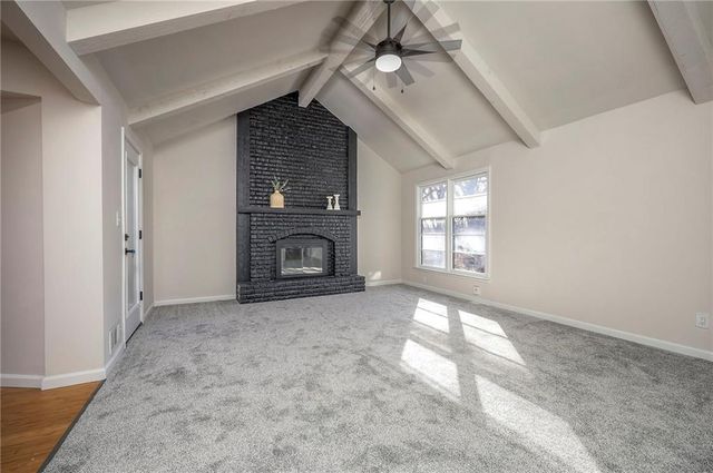 8012 Sunset Circle, Grandview, MO 64030