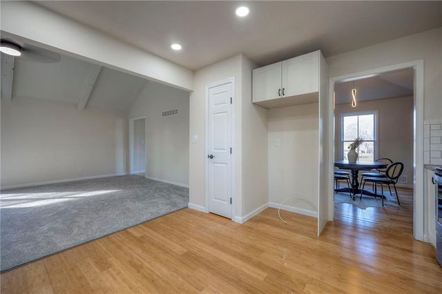 8012 Sunset Circle, Grandview, MO 64030