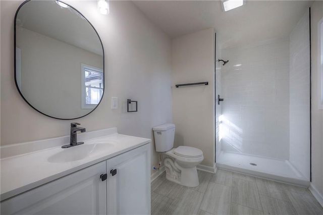 8012 Sunset Circle, Grandview, MO 64030