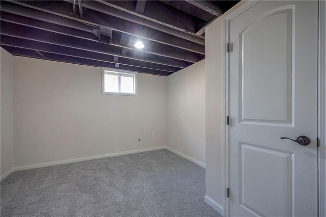 8012 Sunset Circle, Grandview, MO 64030