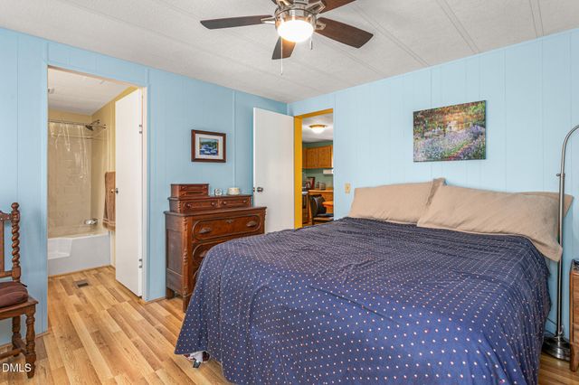 2234 D Basil Holt Road, Burlington, NC 27217