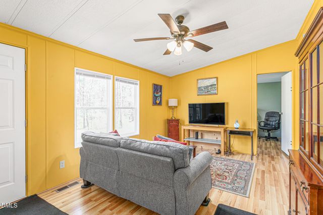 2234 D Basil Holt Road, Burlington, NC 27217