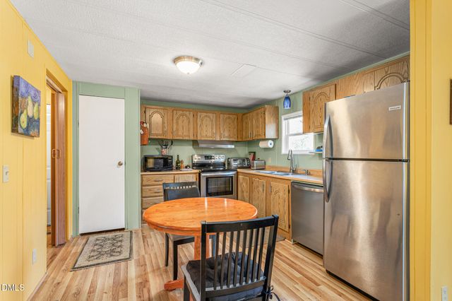 2234 D Basil Holt Road, Burlington, NC 27217