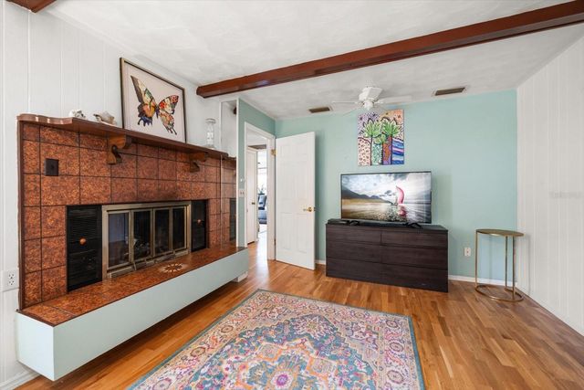 550 3RD STREET SW, Largo, FL 33770