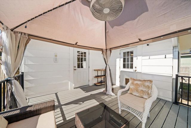 550 3RD STREET SW, Largo, FL 33770