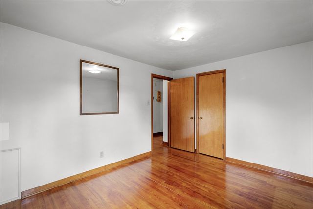 9 Freedom Dr S, South Fayette, PA 15017