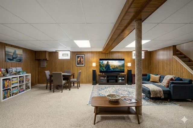 9 Freedom Dr S, South Fayette, PA 15017