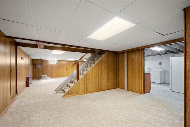 9 Freedom Dr S, South Fayette, PA 15017