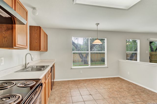 6119 Ironmill Creek, Converse, TX 78109
