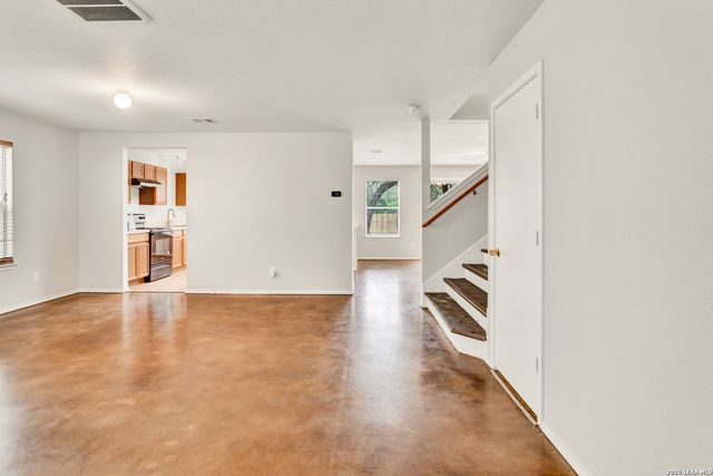 6119 Ironmill Creek, Converse, TX 78109