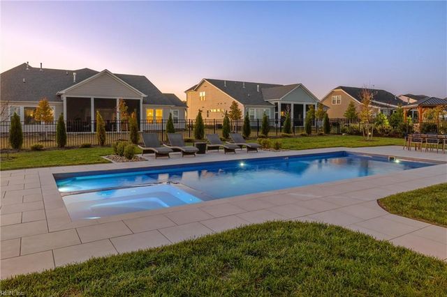 2952 Weston LOOP, Virginia Beach, VA 23456