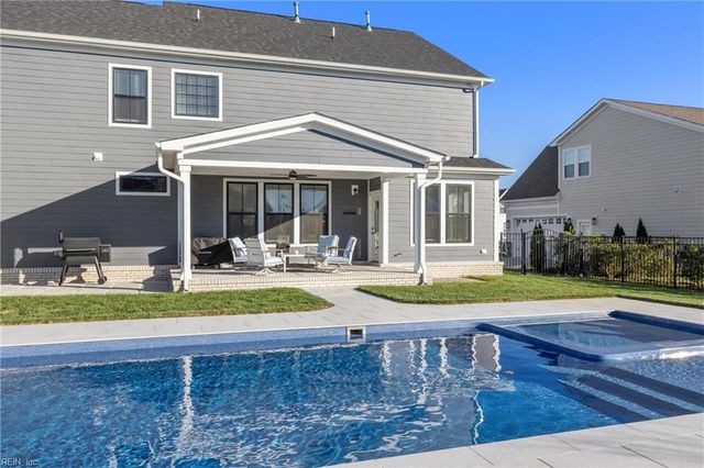 2952 Weston LOOP, Virginia Beach, VA 23456