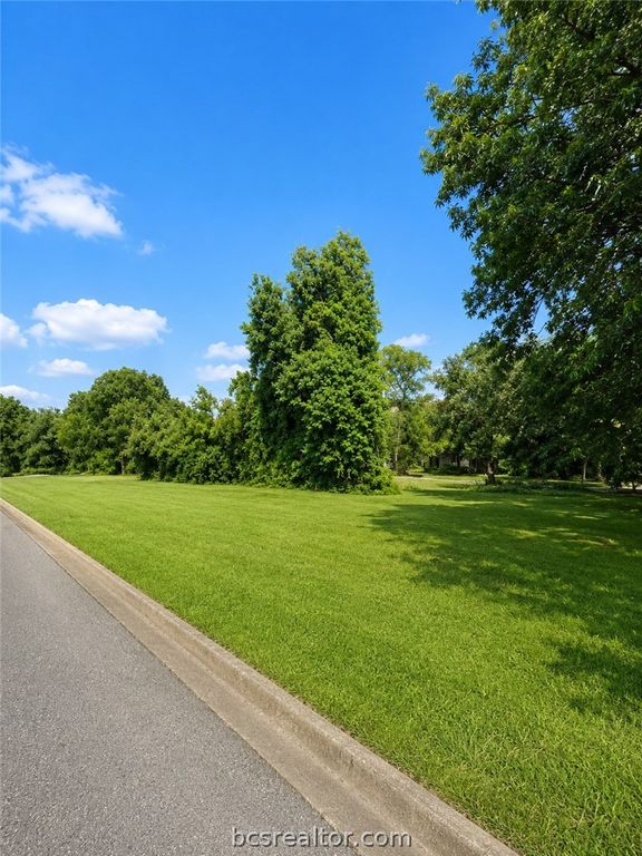 824 Polk Street, Bryan, TX 77803 — photo 2