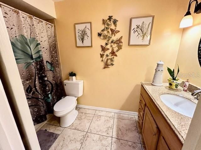 650 SHERWOOD DRIVE, Altamonte Springs, FL 32701