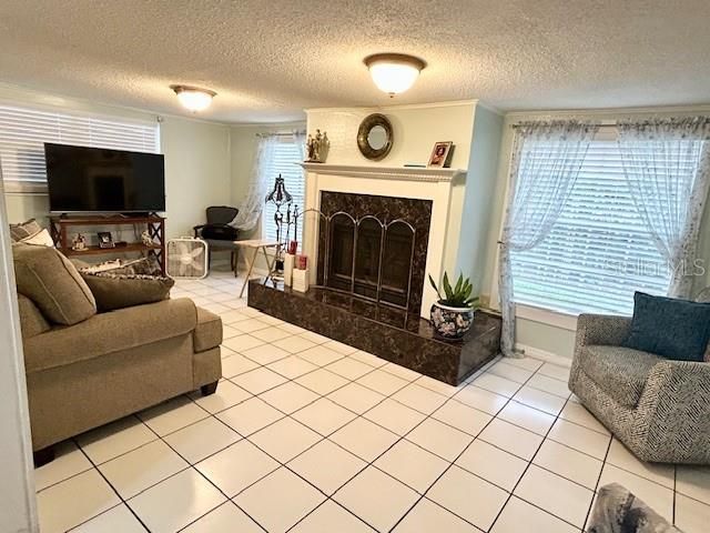 650 SHERWOOD DRIVE, Altamonte Springs, FL 32701