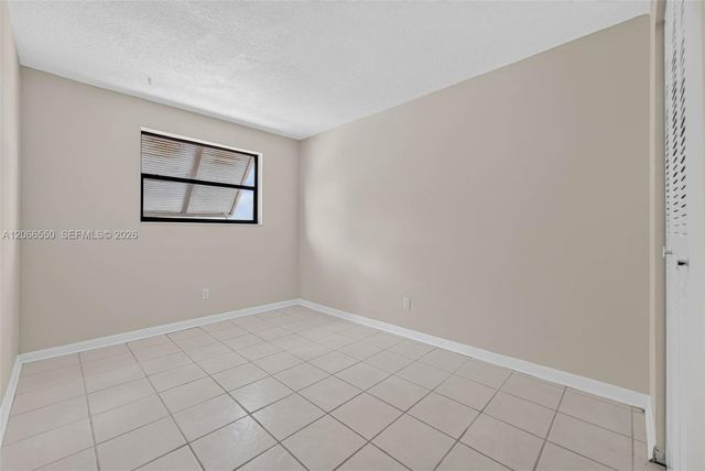 1217 NW 122nd Terrace, Pembroke Pines, FL 33026