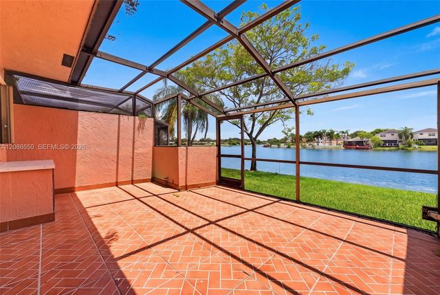 1217 NW 122nd Terrace, Pembroke Pines, FL 33026
