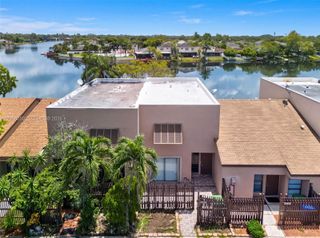 1217 NW 122nd Terrace, Pembroke Pines, FL 33026