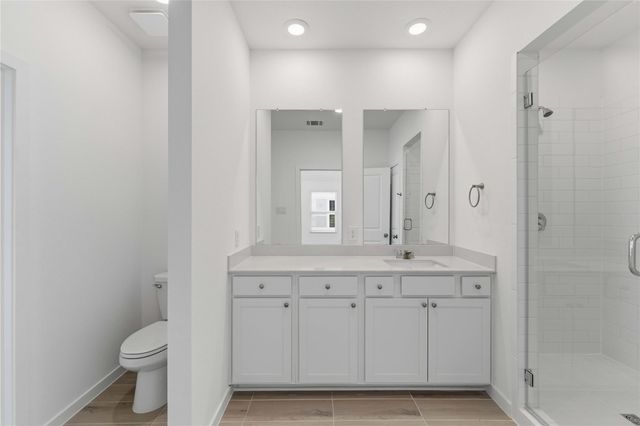 2206 Via Isa Lane, Houston, TX 77051