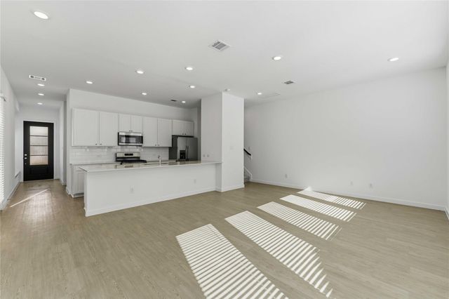 2206 Via Isa Lane, Houston, TX 77051