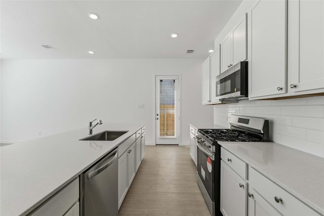 2206 Via Isa Lane, Houston, TX 77051