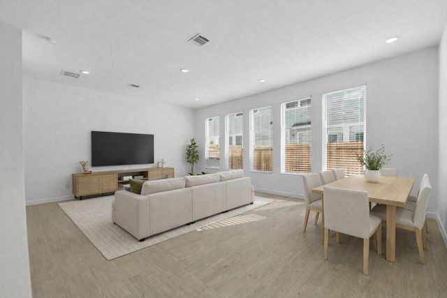 2206 Via Isa Lane, Houston, TX 77051