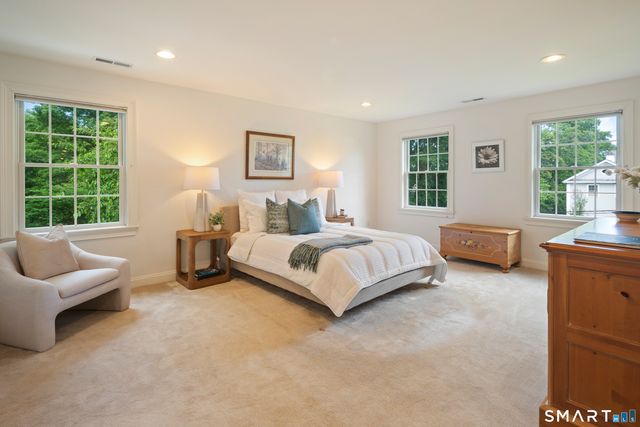 64 Douglas Road, New Canaan, CT 06840