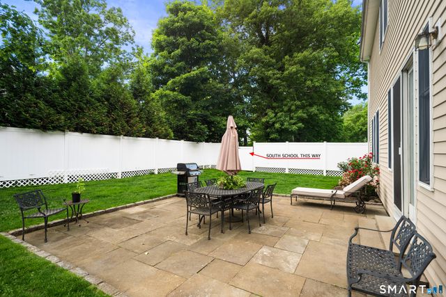 64 Douglas Road, New Canaan, CT 06840