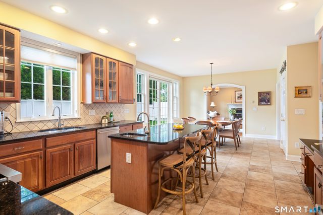 64 Douglas Road, New Canaan, CT 06840